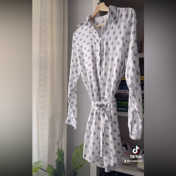 SOLD‼️Tularosa Shirt Dress Tie Waist with Slip Liner - Picture 3 of 6